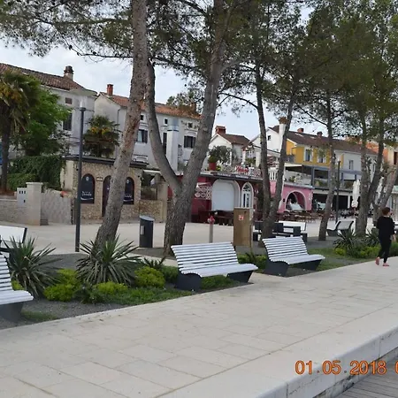 My Paradies - Studio**** نجيفيش