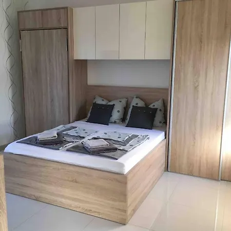 My Paradies - Studio**** Apartamento *