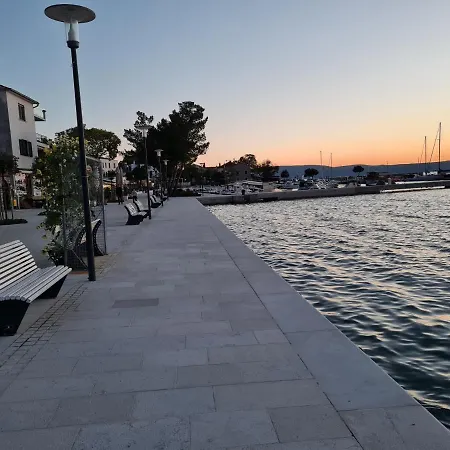 My Paradies - Studio**** Нивице