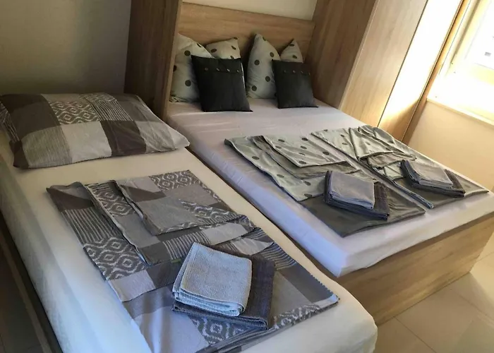 My Paradies - Studio**** Appartement Njivice